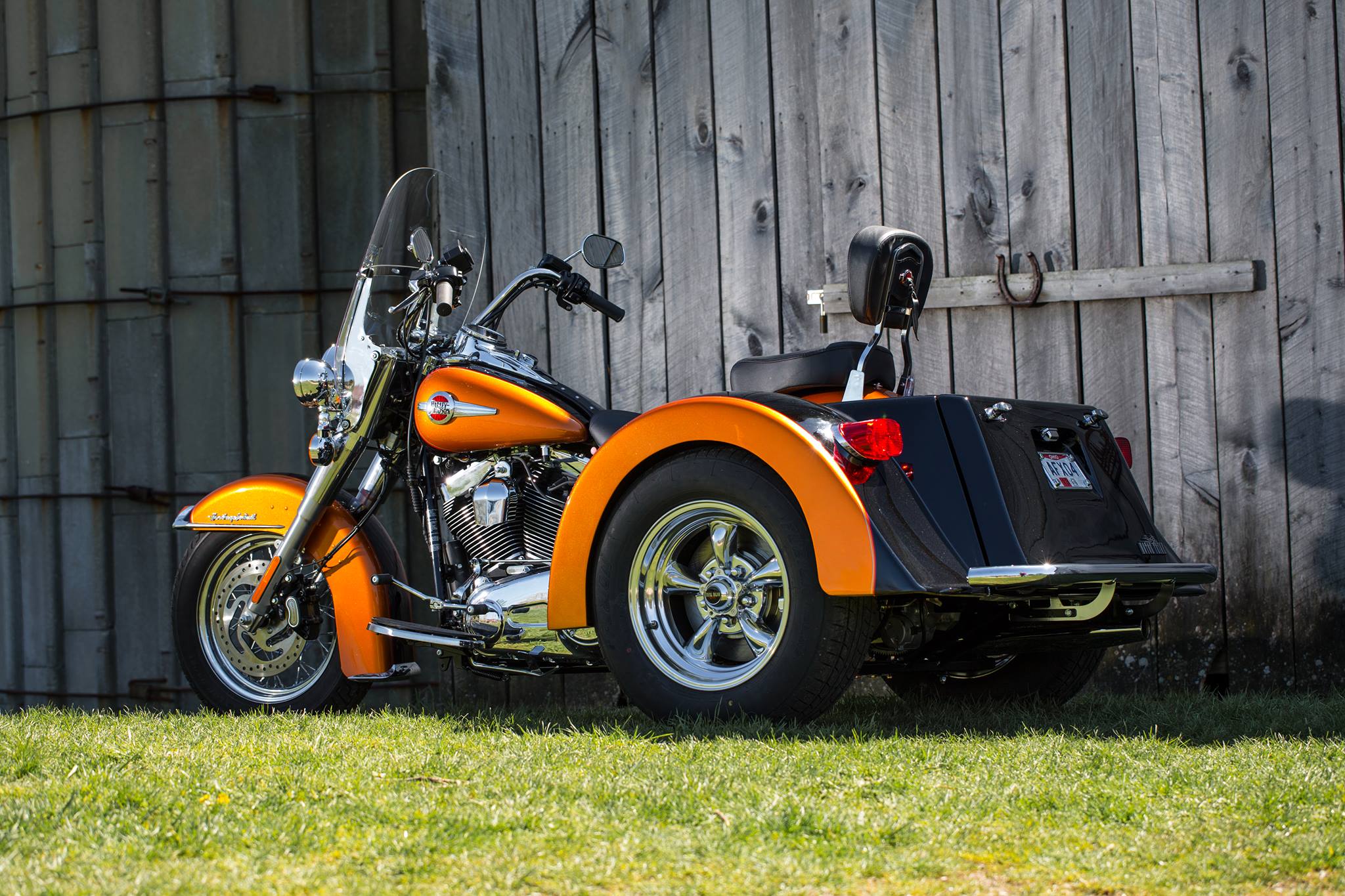 2011 Harley Road King — Lazy Dawg Motor Trikes